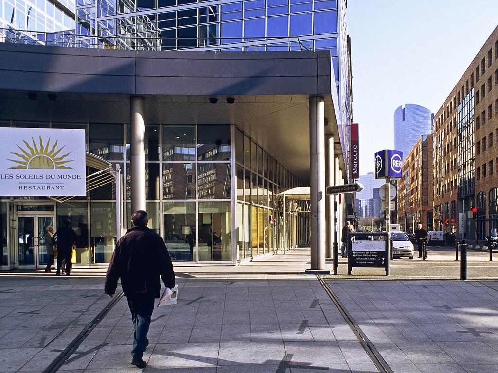 Mercure Paris La Defense Grande Arche Nanterre Exterior foto